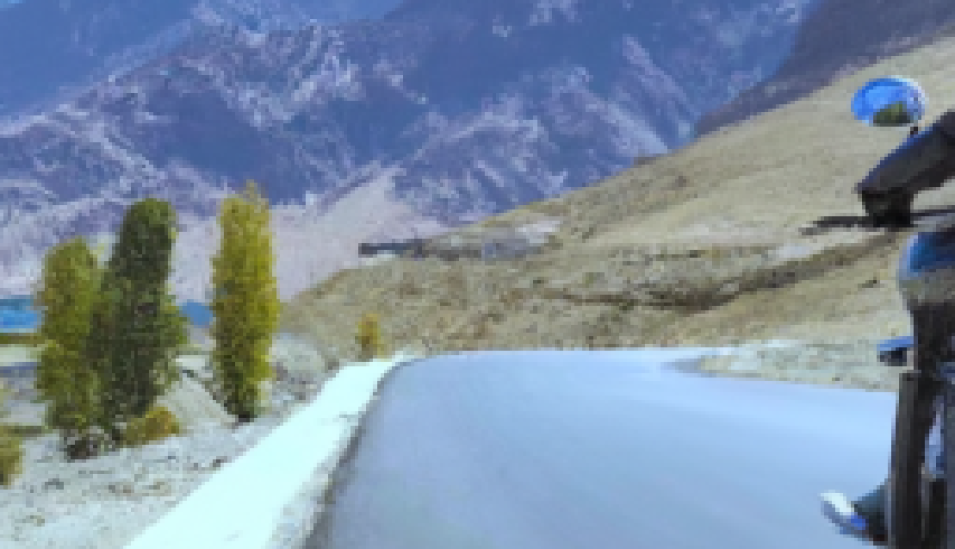 Top 5 Reasons to Take a Ladakh Bike Trip