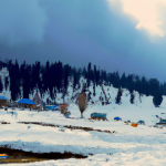 What is the beauty of Gulmarg?
